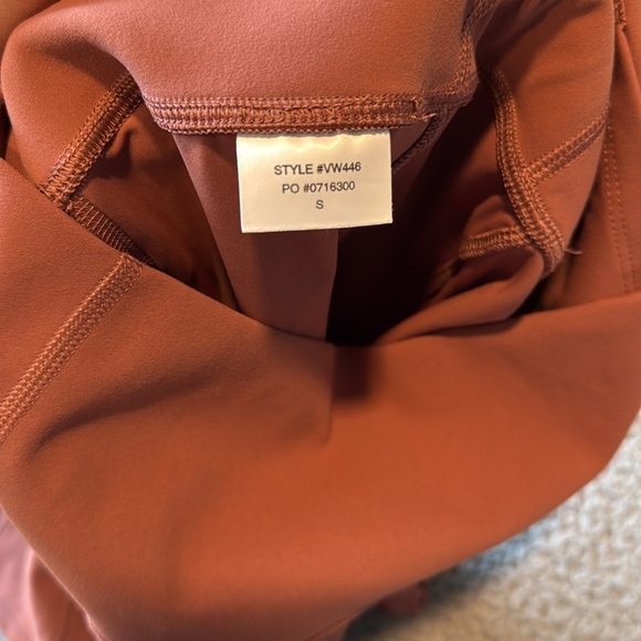 Vuori Studio Pocket Legging  Women's Performance High-Waisted Leggings Size S - Picture 6 of 6